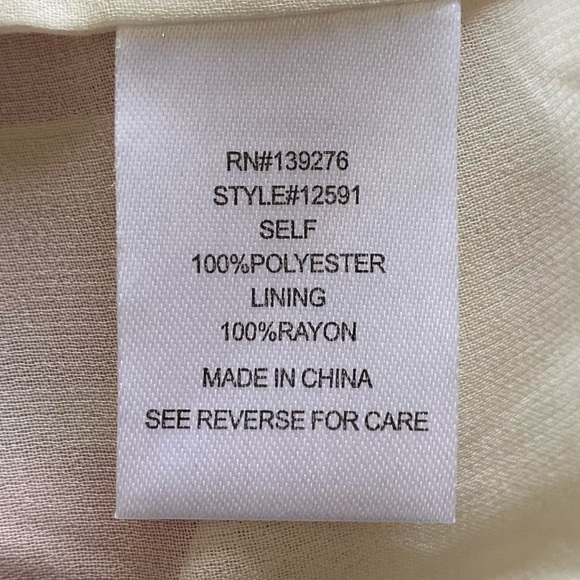 ⭐️ SOLD ⭐️ Daniel Rainn Bohemian Sheer Embroidered Peasant Blouse Size Medium - Picture 6 of 6